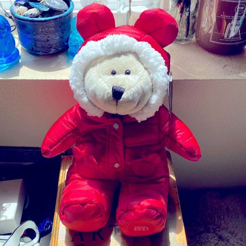 NWT STARBUCKS Holiday 2021 Barista Bear Plush